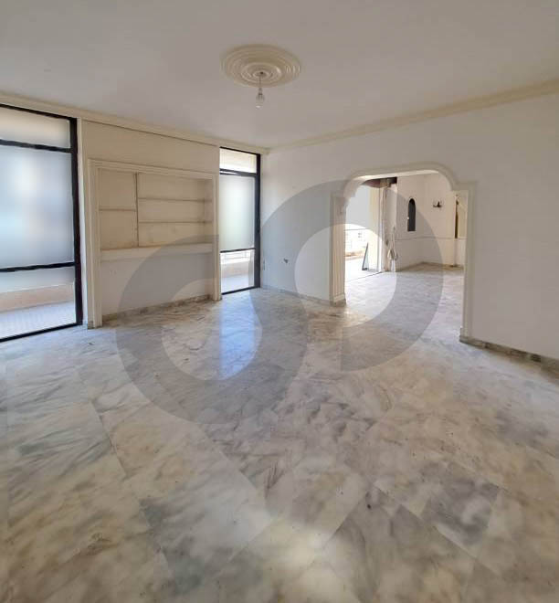 Spacious, sea view, prime location, ramlet al bayda — الصورة 3