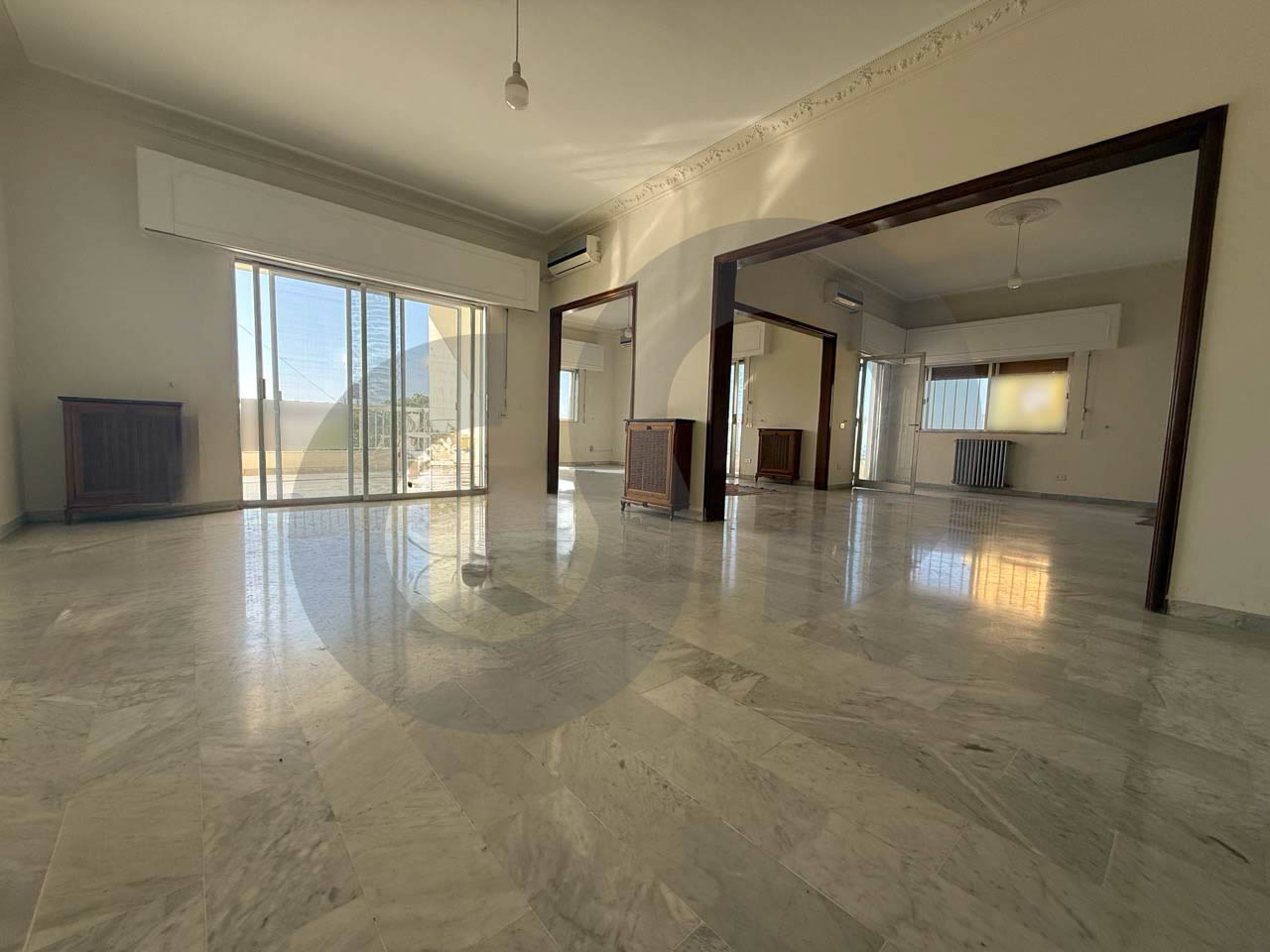 370 SQM Traditional Lebanese Apartment – Timeless Charm in Prime Fanar — الصورة 2
