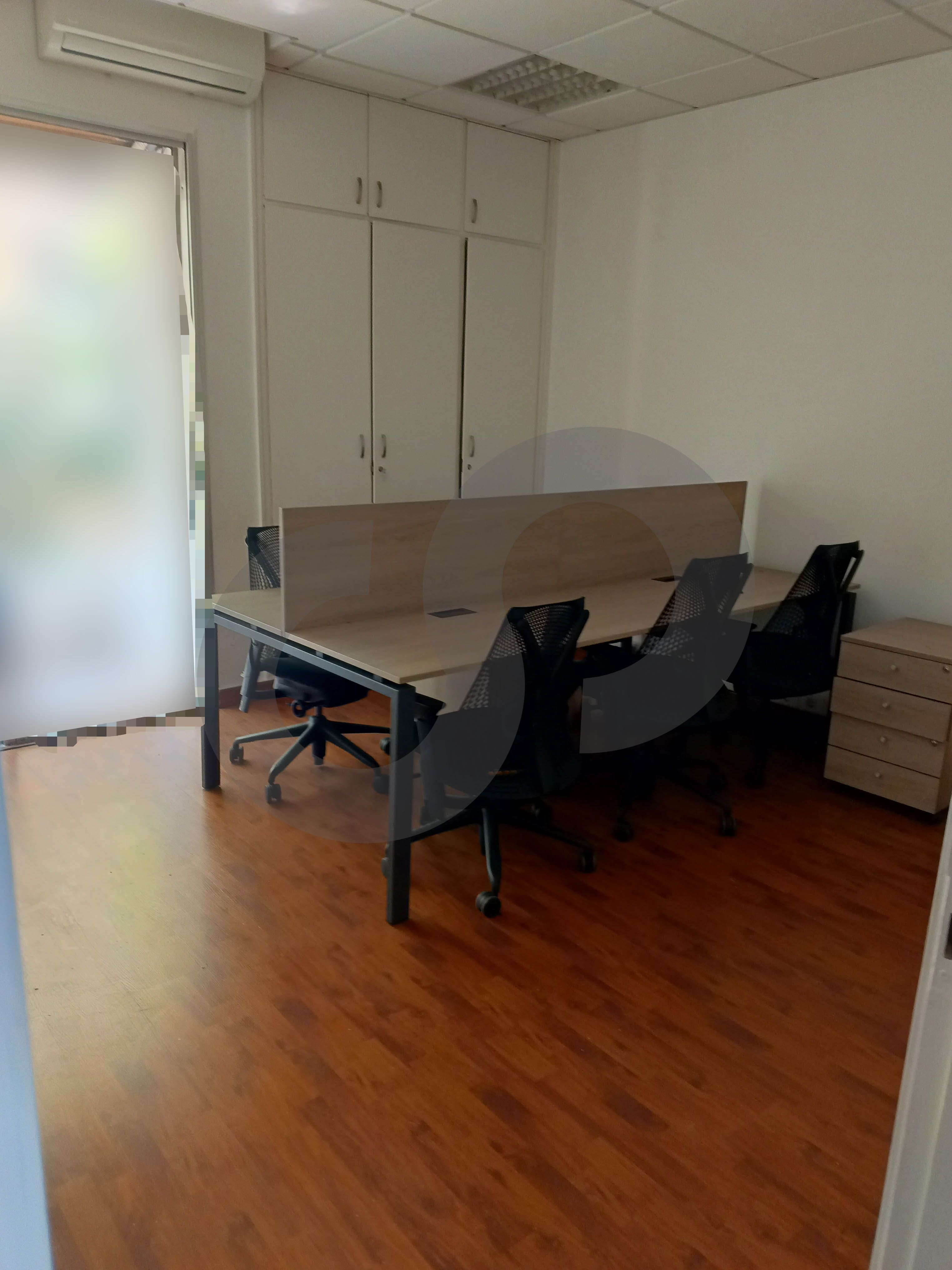 Spacious Layout,Apartment or Office,achrafieh — photo 2