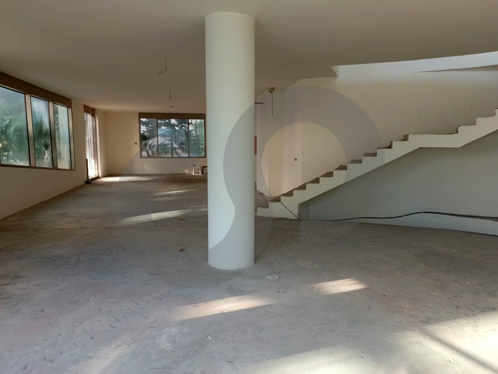 Prime 870 SQM Showroom for Rent – Downtown Beirut — photo 2