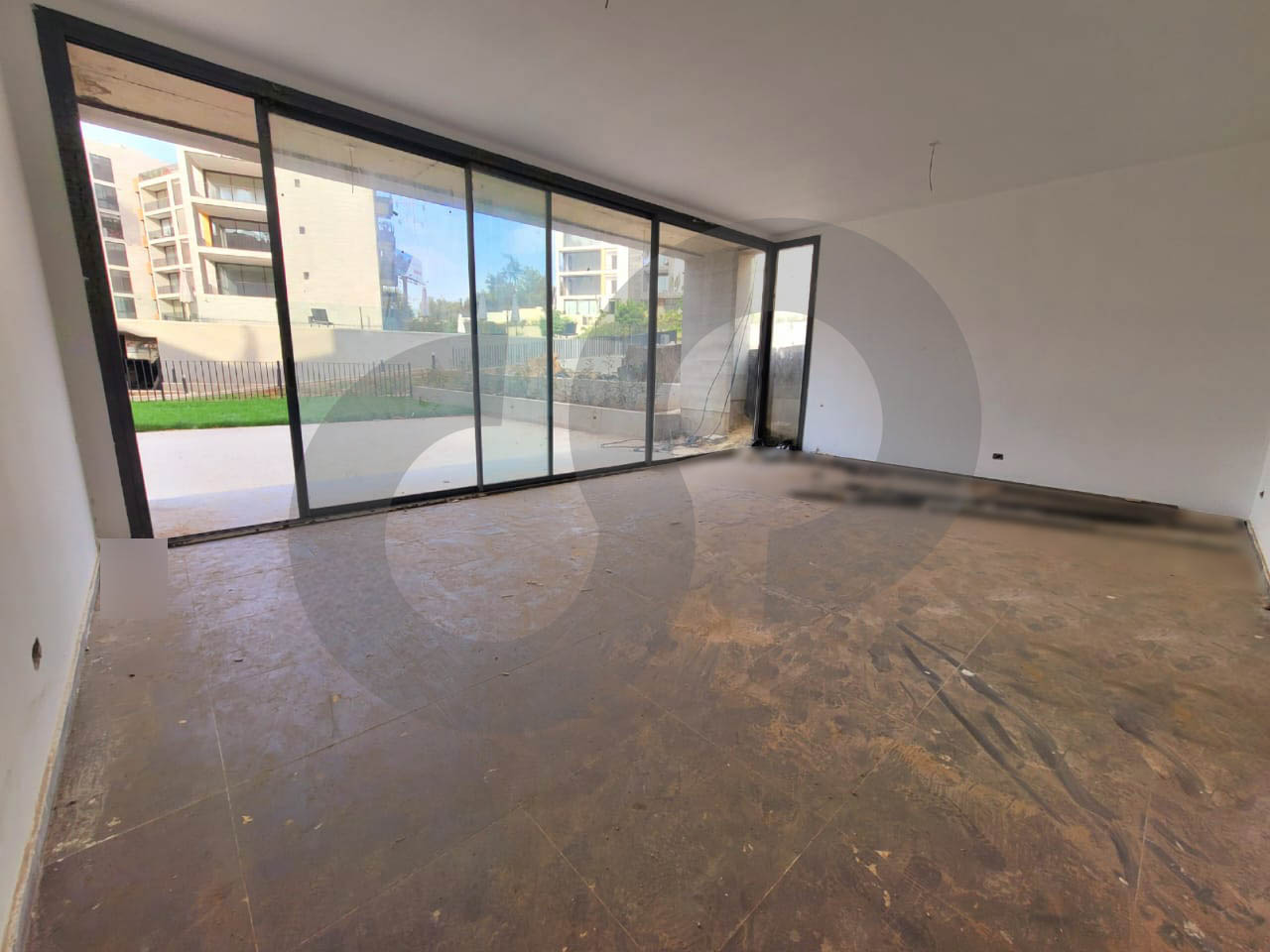 prime location, garden, terrace, beit mery — الصورة 2
