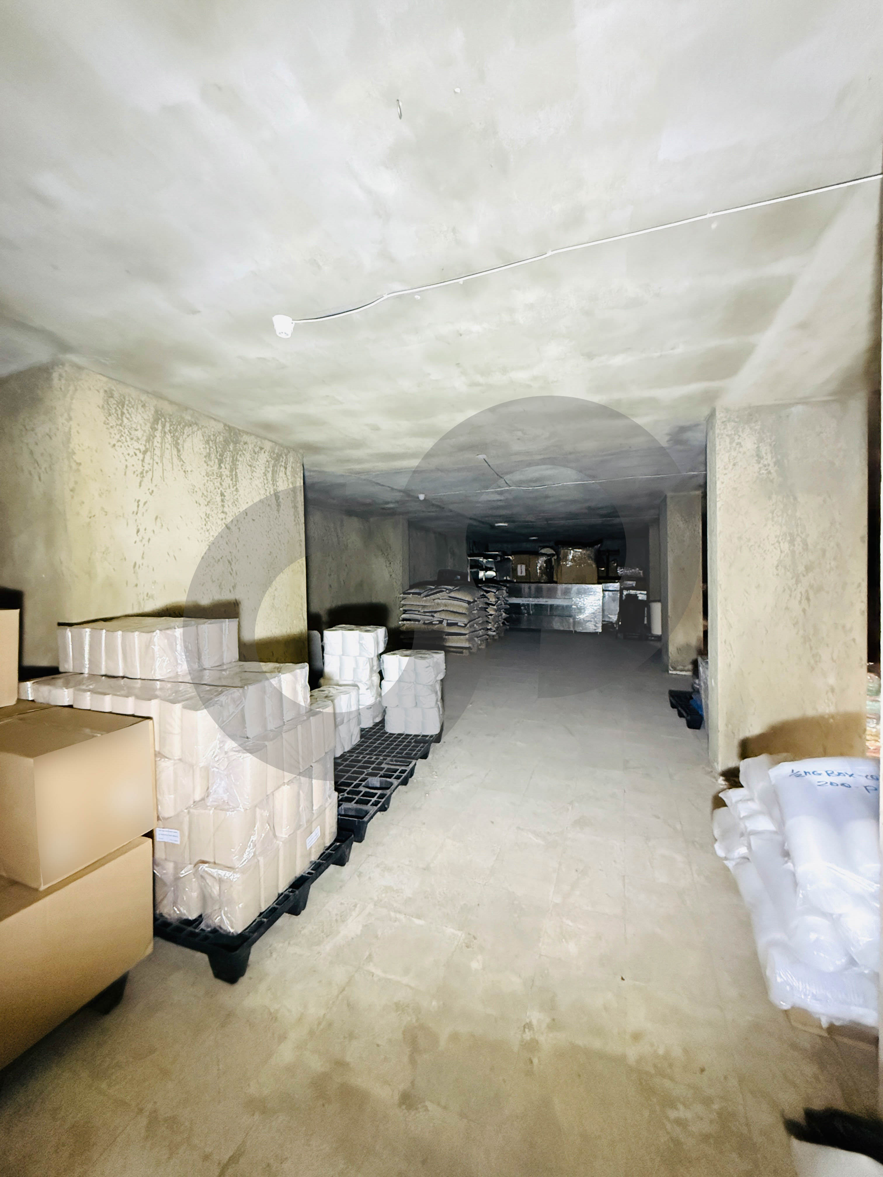 warehouse, Great deal, prime area, sahel alma — photo 2