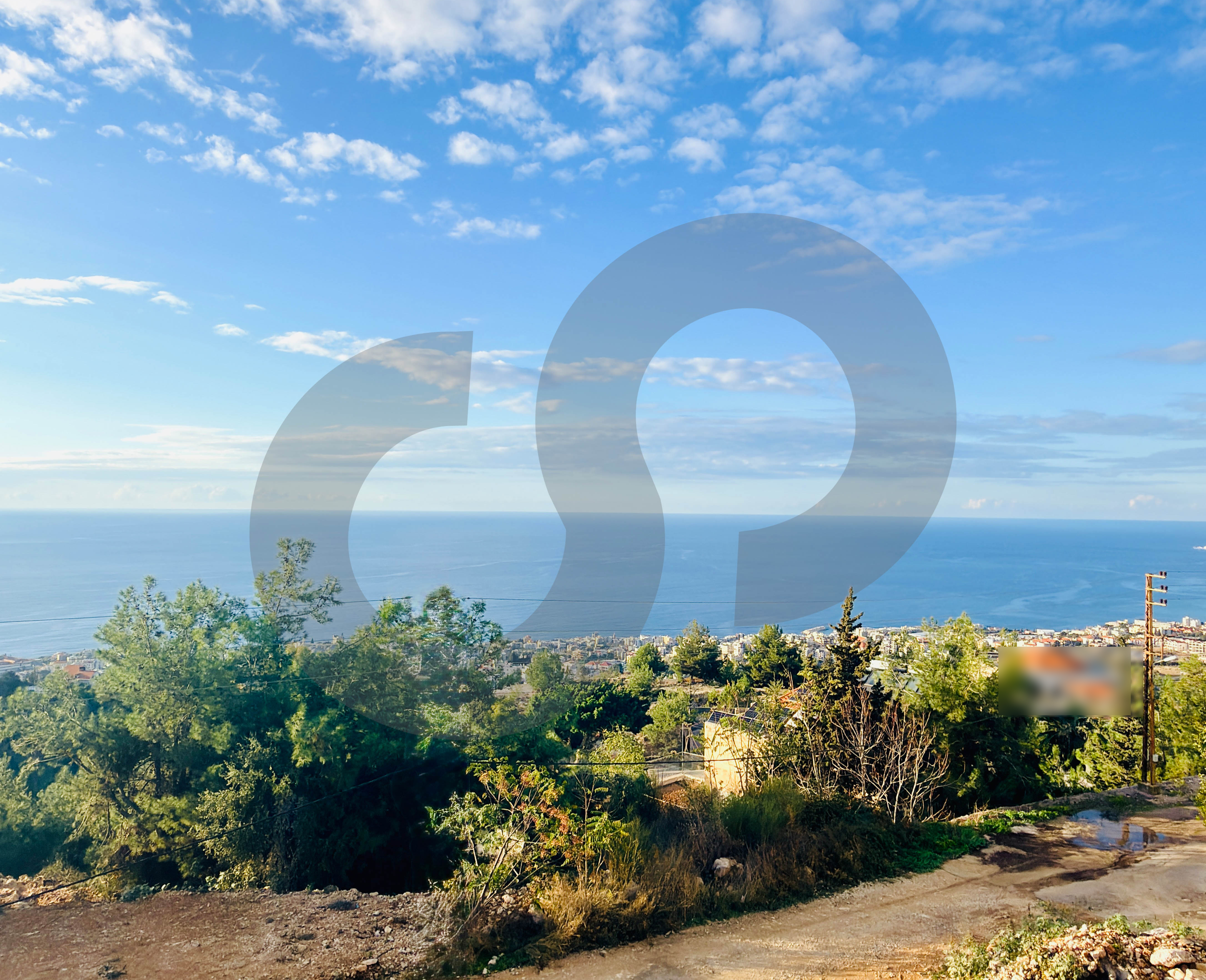 land of 960 Sqm located in Adma - Safra — الصورة 2
