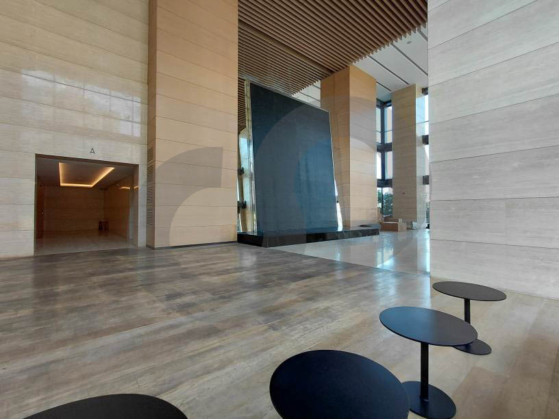 Office in the prestigious Forty Four Tower, dekwaneh — الصورة 2
