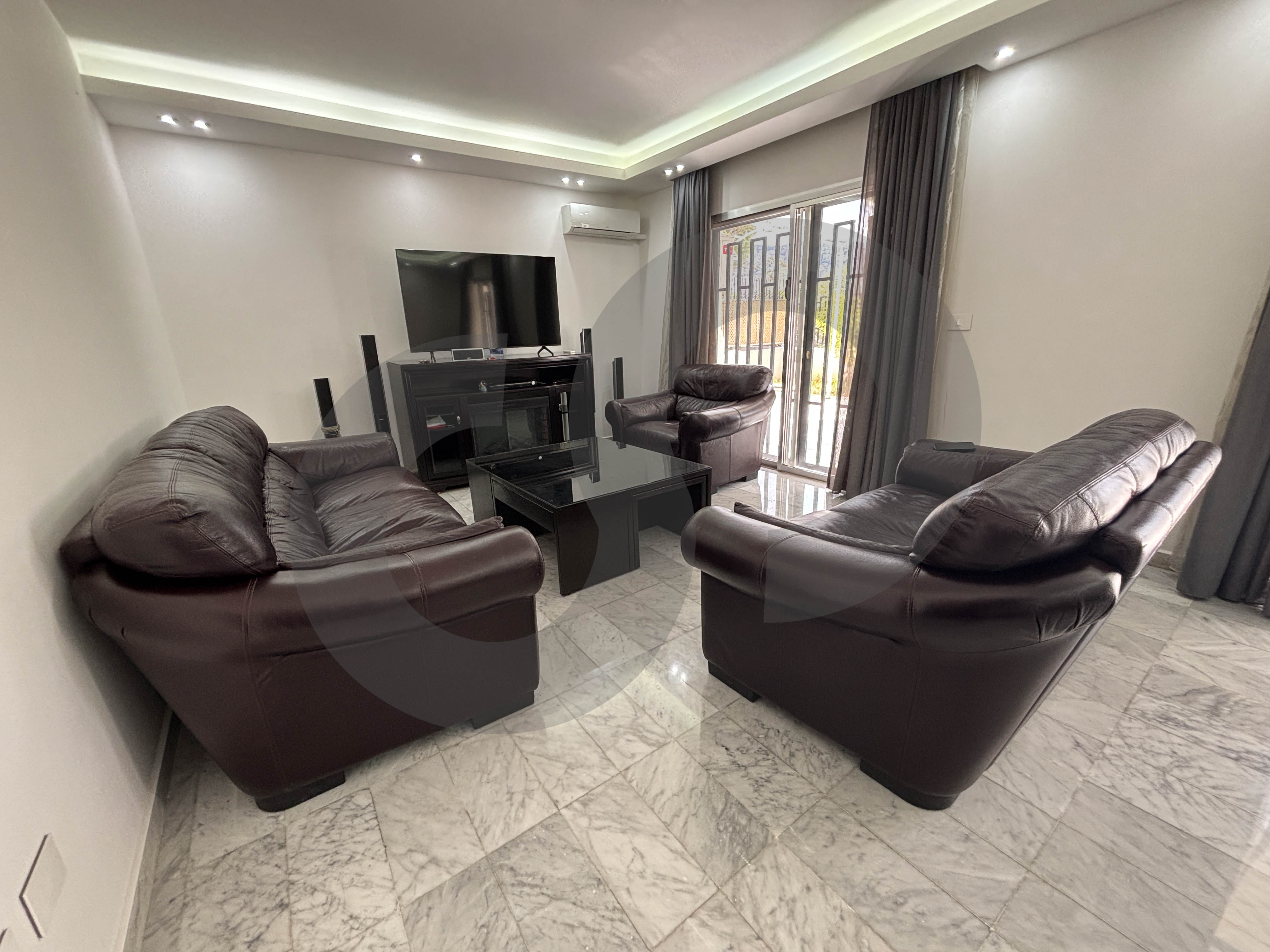 Terrace, prime location, metn, dbayeh — الصورة 2