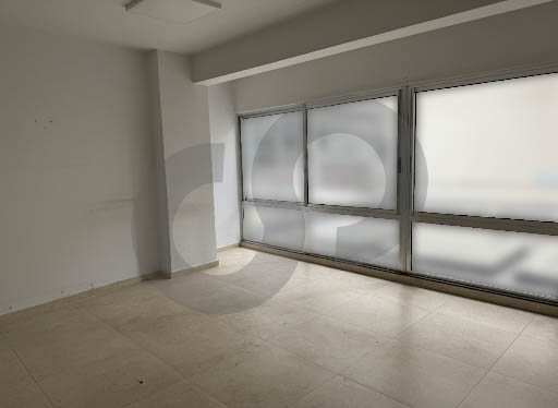 Prime location, great deal, beirut, Minet El Hosn — photo 2