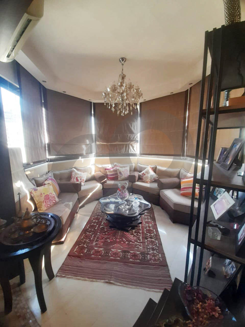 High Floor Furnished Gated Building Apartment for Sale — الصورة 2