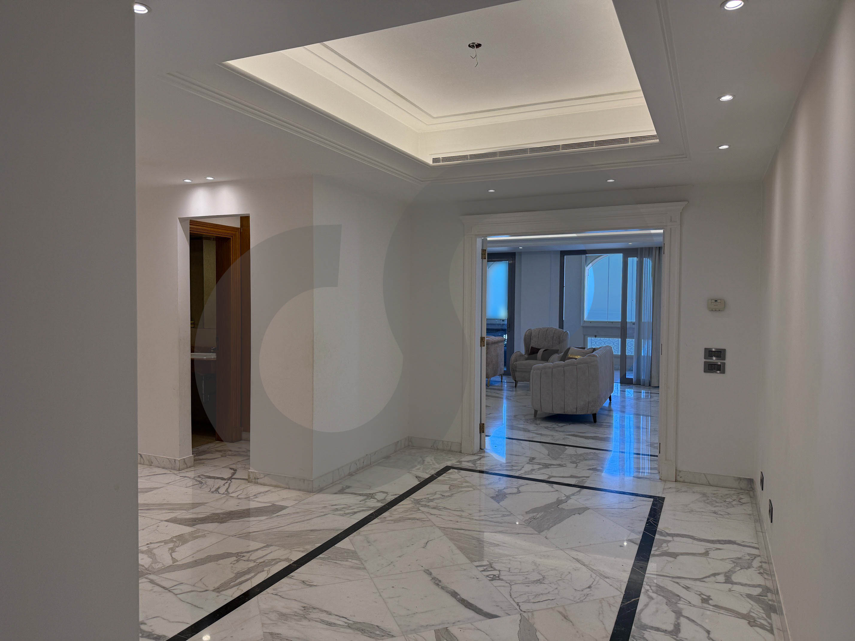 Great deal,prime location, luxurious,Ras beirut — الصورة 2