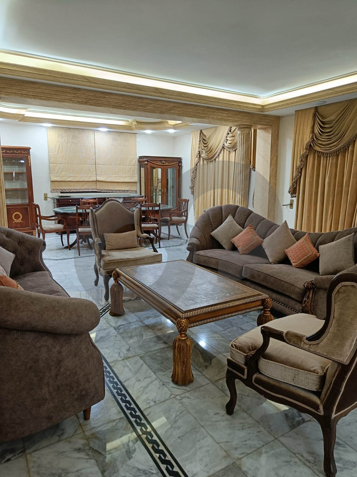 balcony, Storage room, split Ac, jnah, mariott — الصورة 2