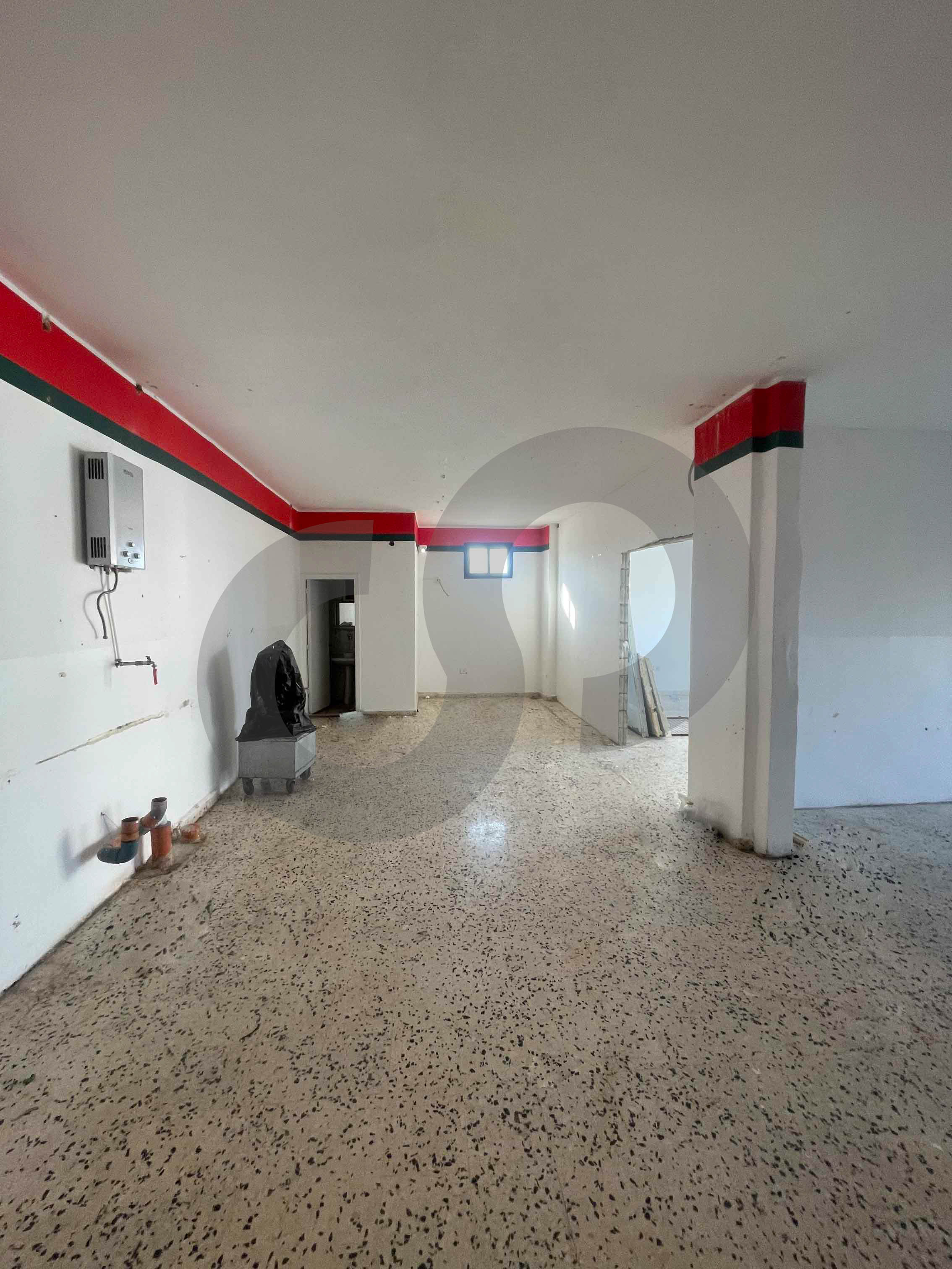 newly constructed commercial center, zgharta — photo 2