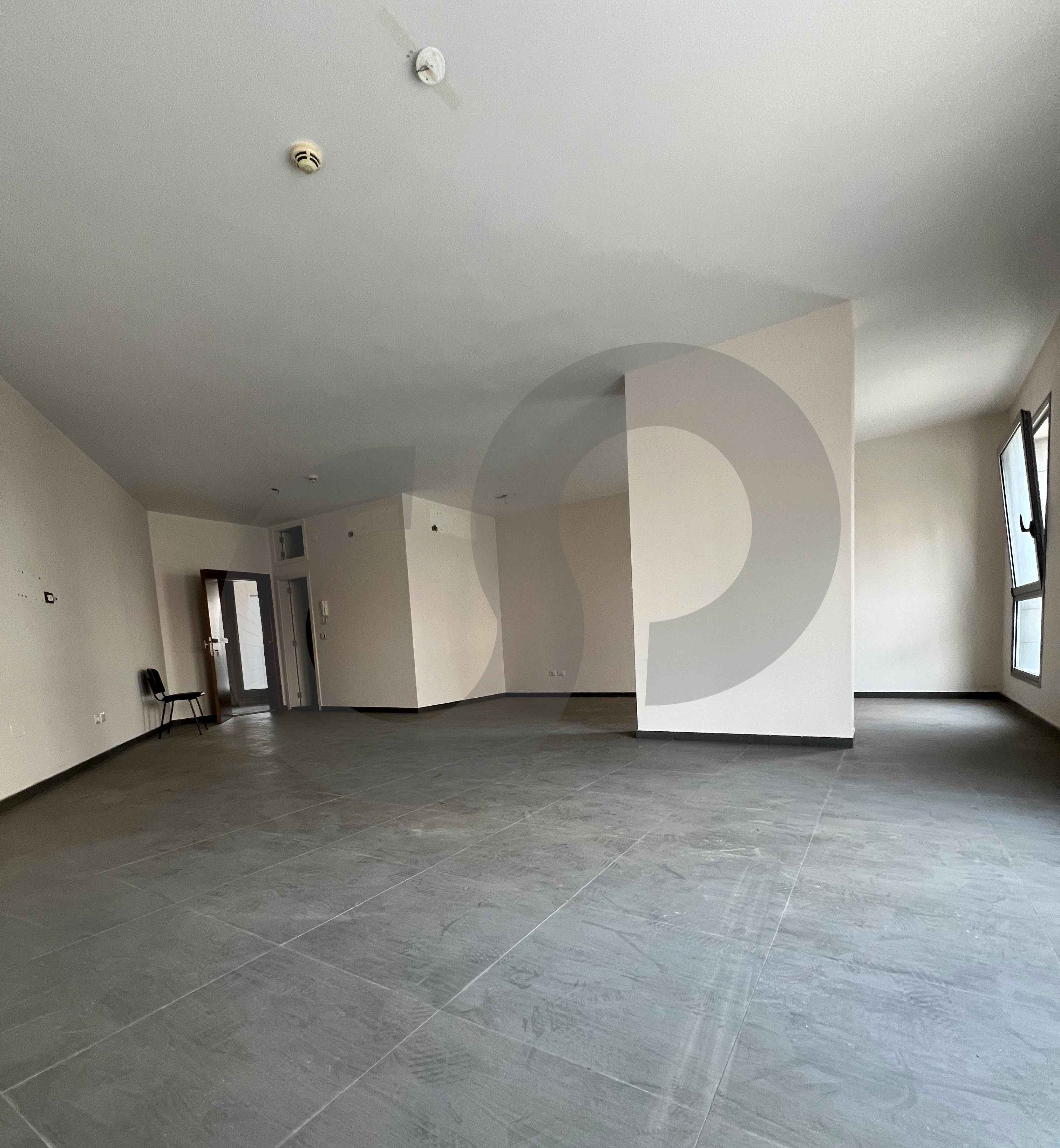 well-known center, prime location, Jal El Dib — الصورة 2