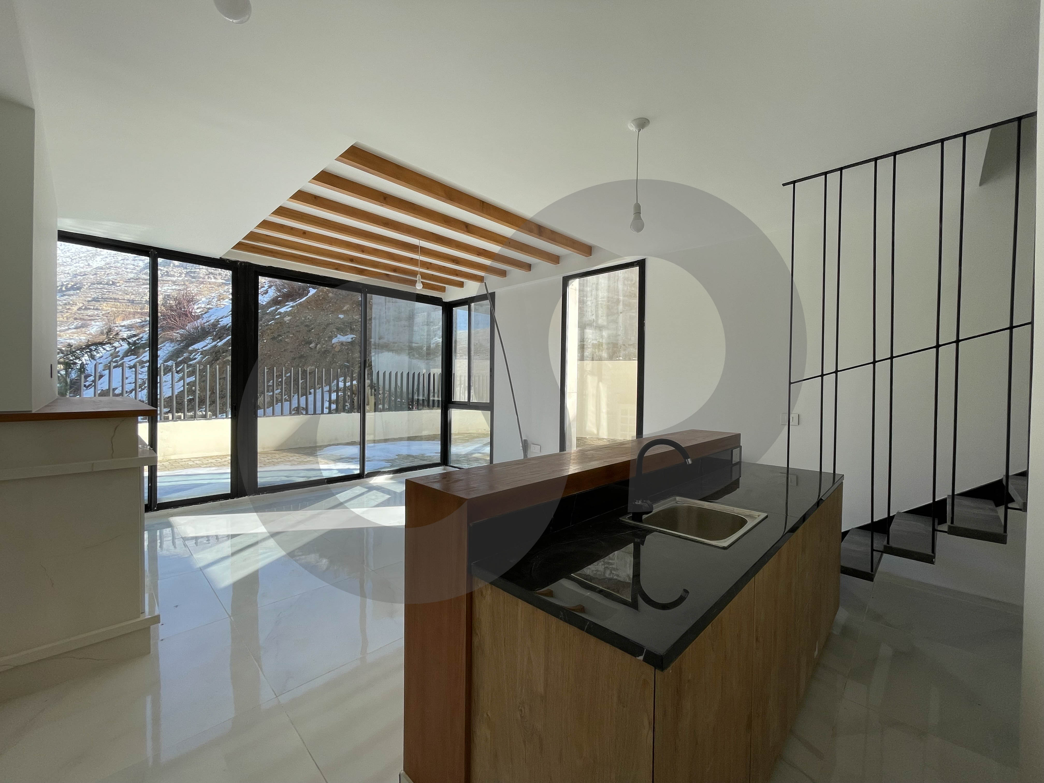 duplex, Terrace, covered parking, Kfardebian — الصورة 2