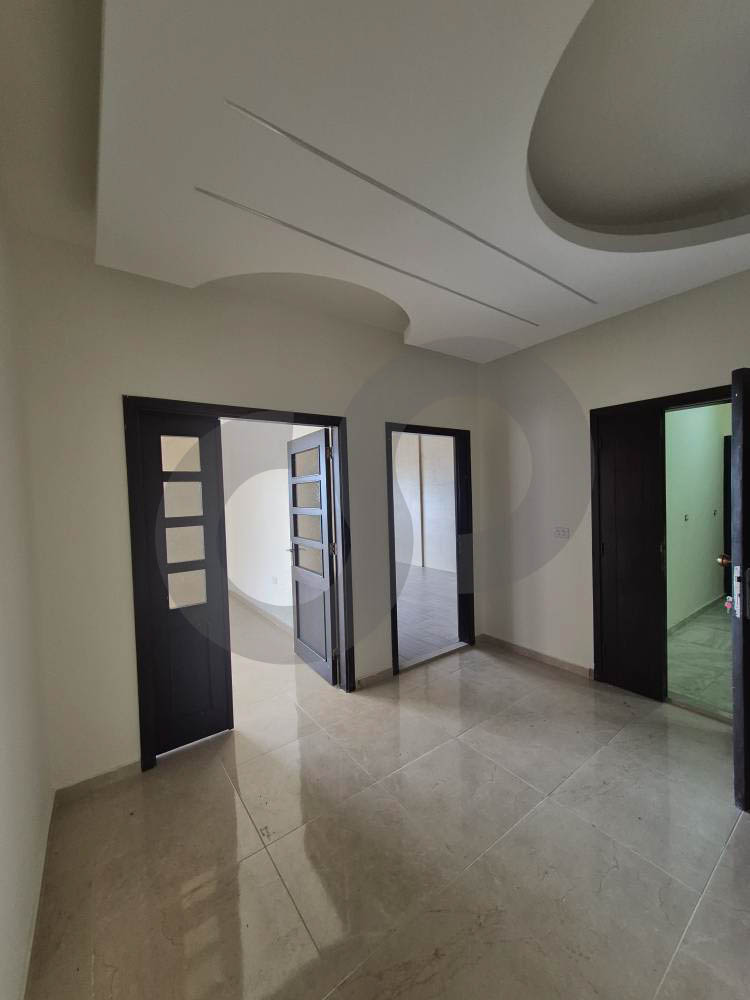 2minutes from main road, balcony, elevator, Ainab — الصورة 2