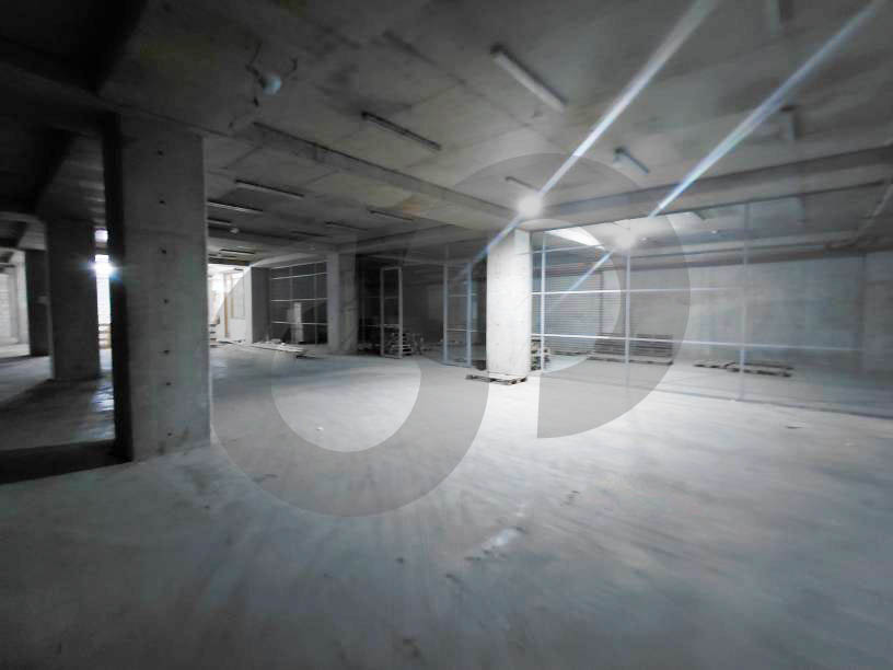 Truck Access, 4m Height, prime area, Roumieh — الصورة 2