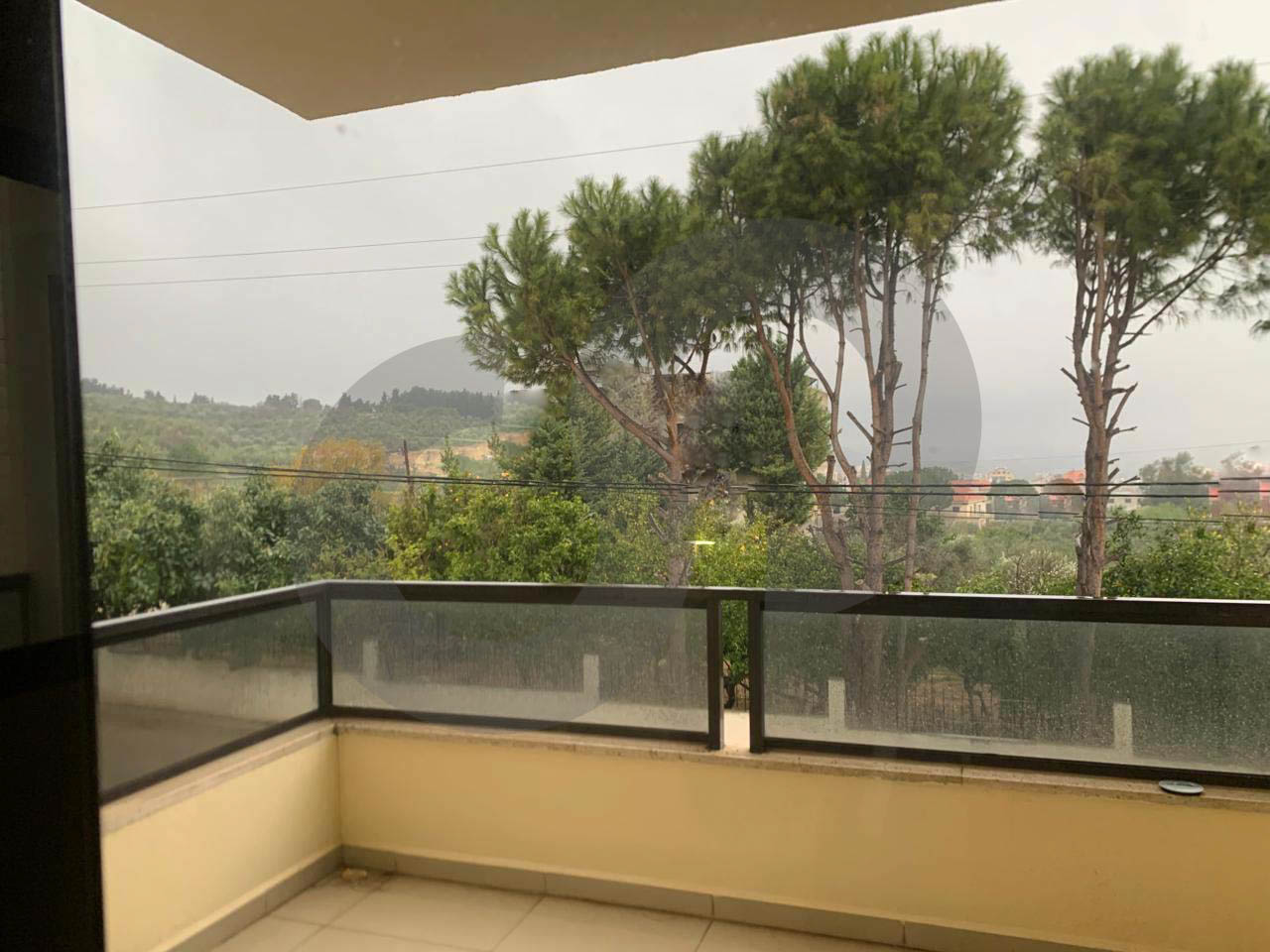prime location, balcony, great deal, Kfaraakka — الصورة 2