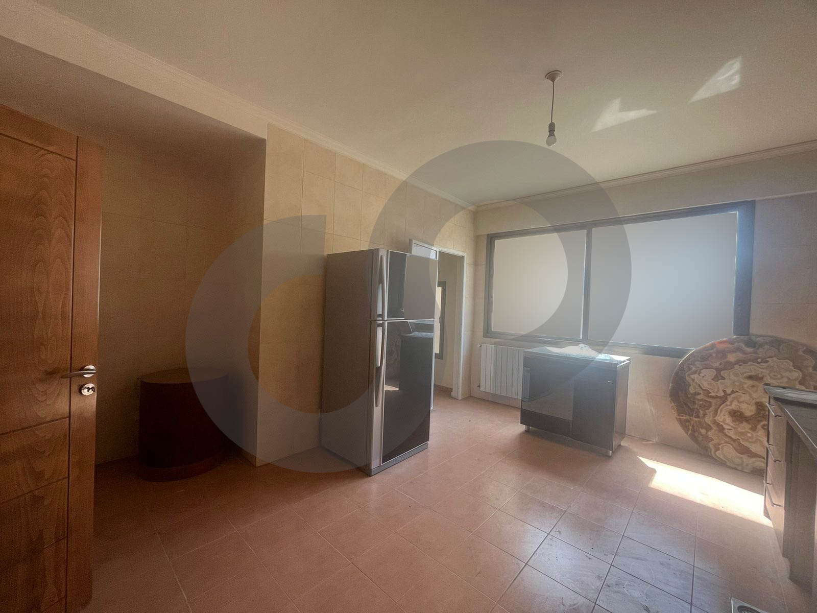 1 balcony, Maid's room,storage,Dekwaneh, city rama — الصورة 2