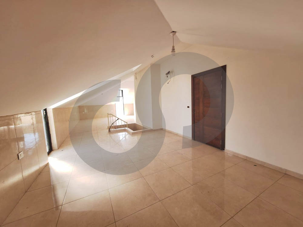 Huge Terrace , Storage room ,Mansourieh — photo 2