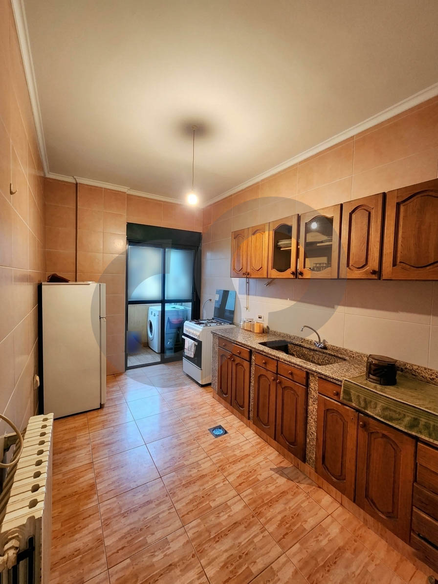 sea view, elevator, balcony, Mazraat Yachouh — الصورة 2