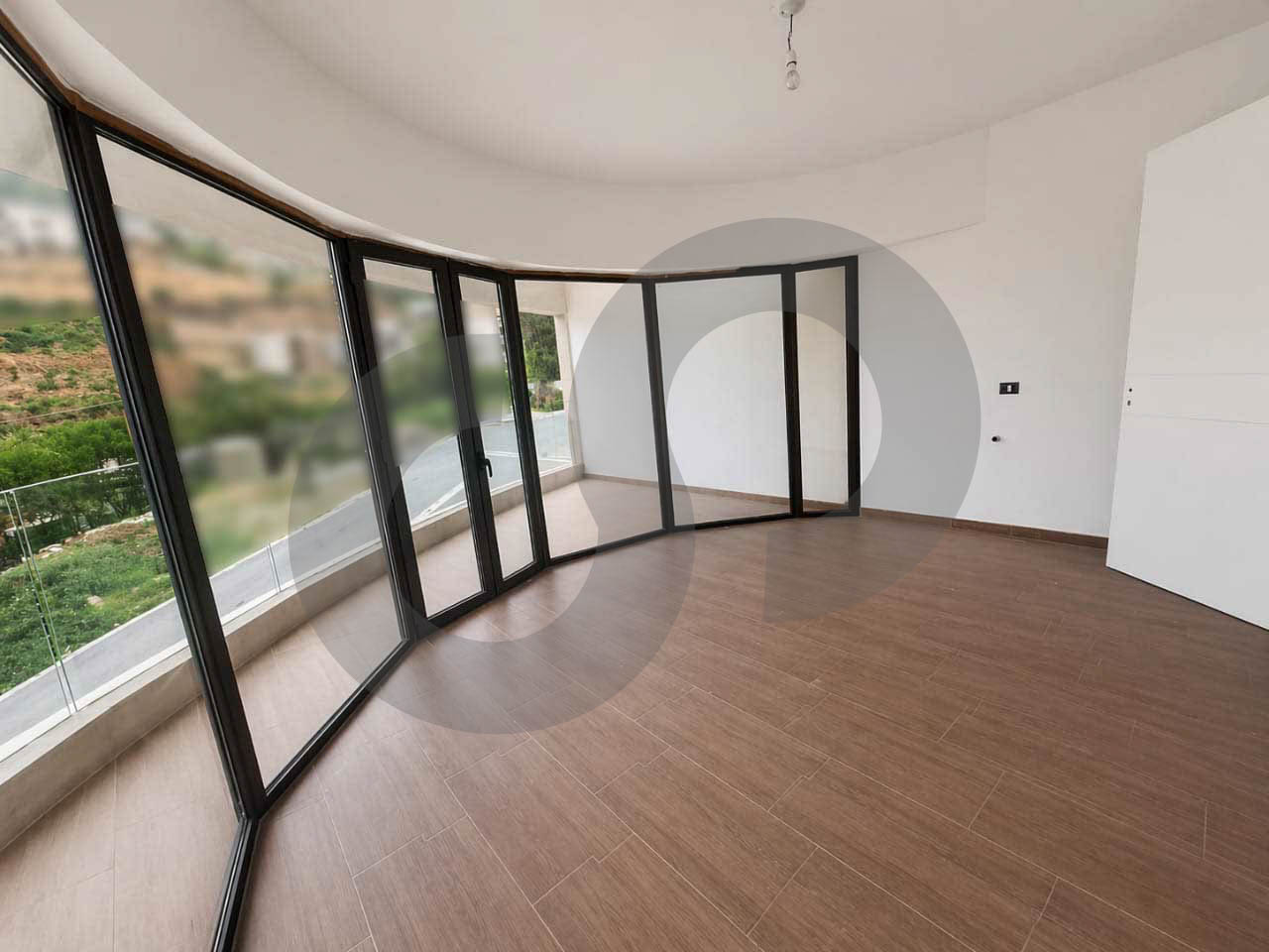 Huge Private Terrace, brand new, modern,Mansourieh — الصورة 2