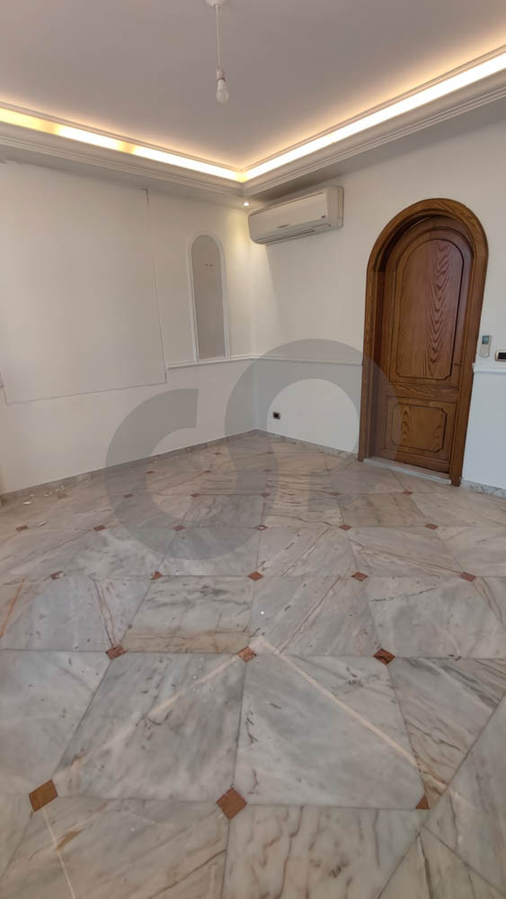 Luxurious penthouse , Minet El Hosn — الصورة 2