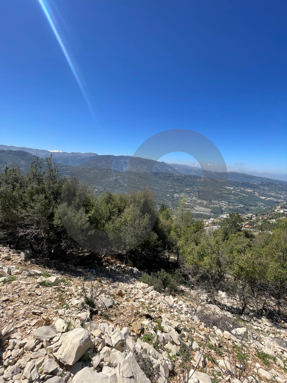 sea, mountain view, directly on the road, Ehmej — الصورة 2
