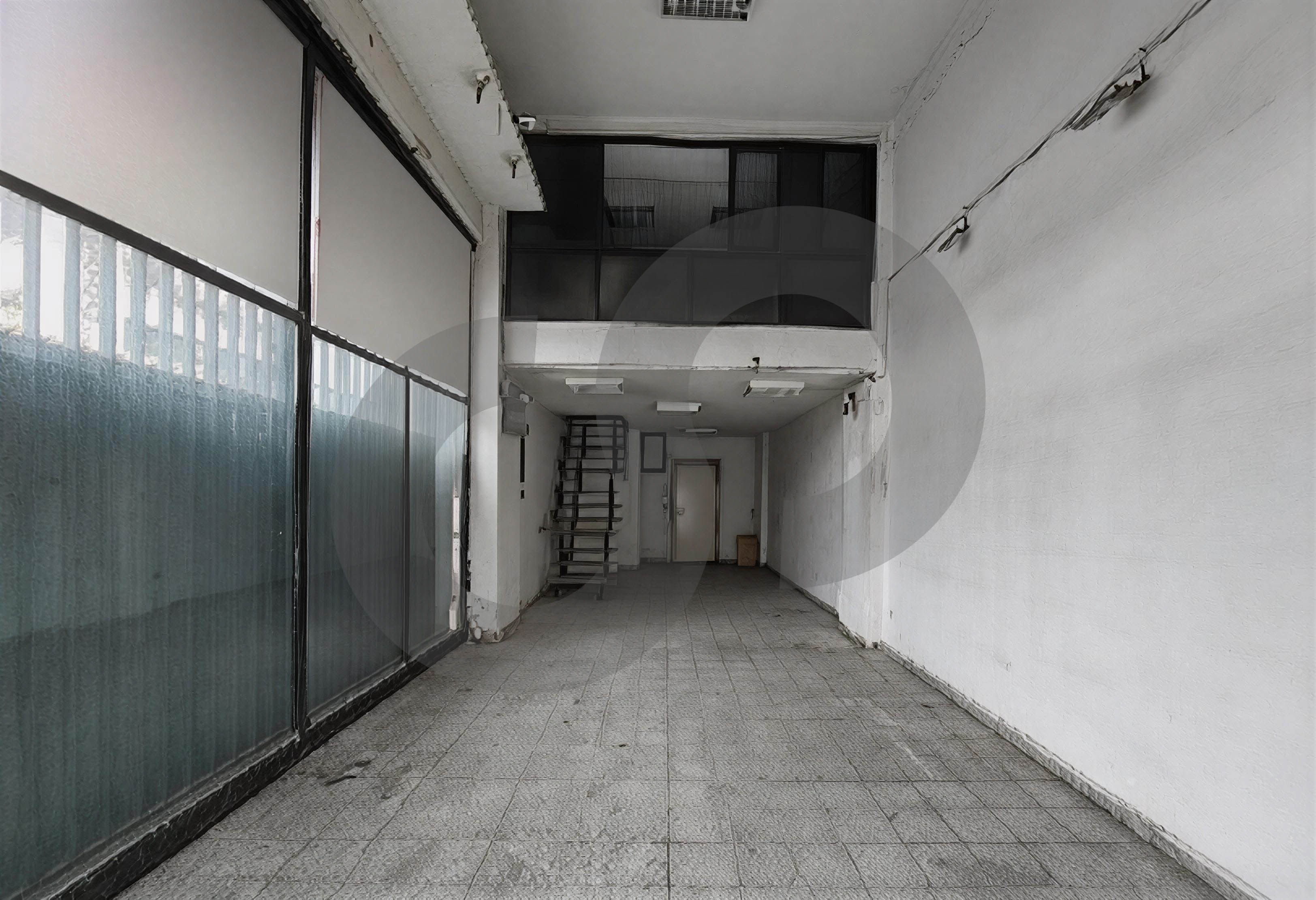 Prime location, industrial showroom, Dora, Metn — photo 2