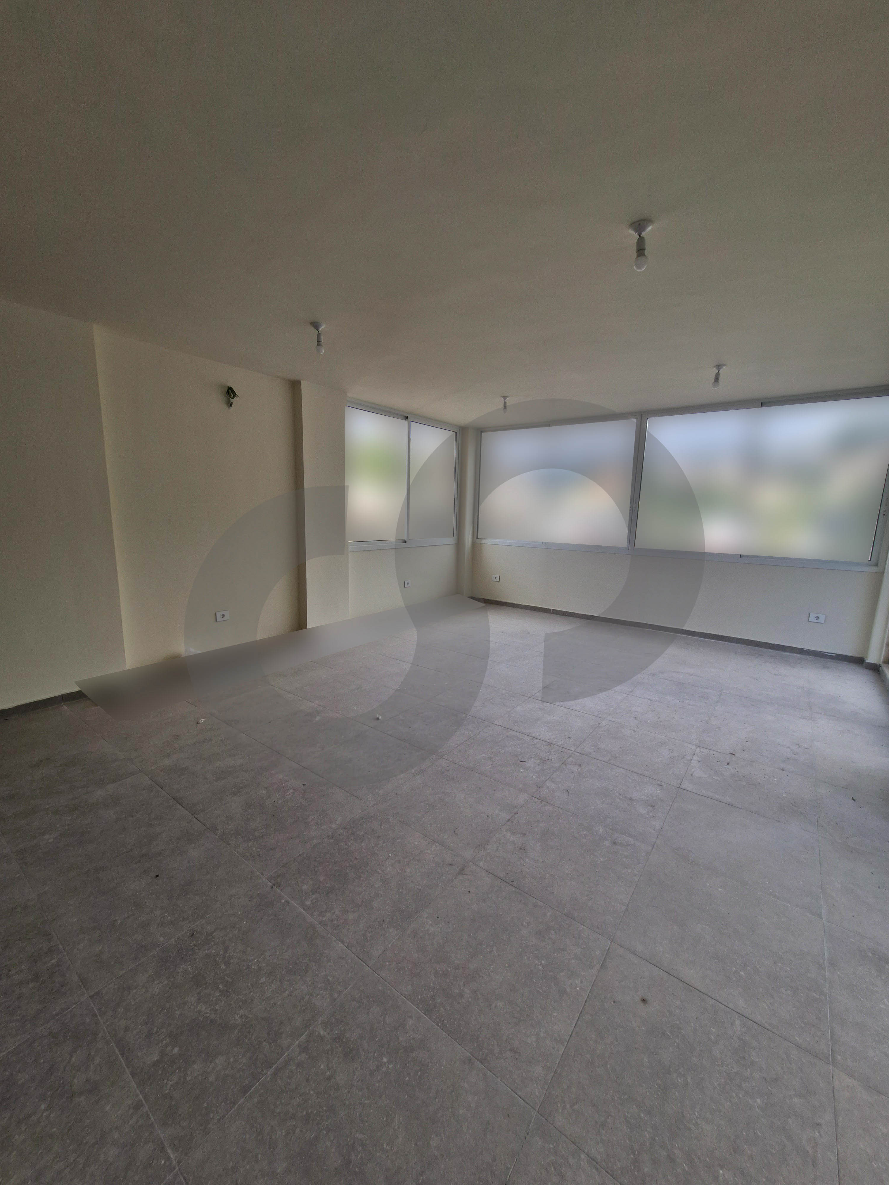 Great deal, prime location, jbeil, hboub — الصورة 2