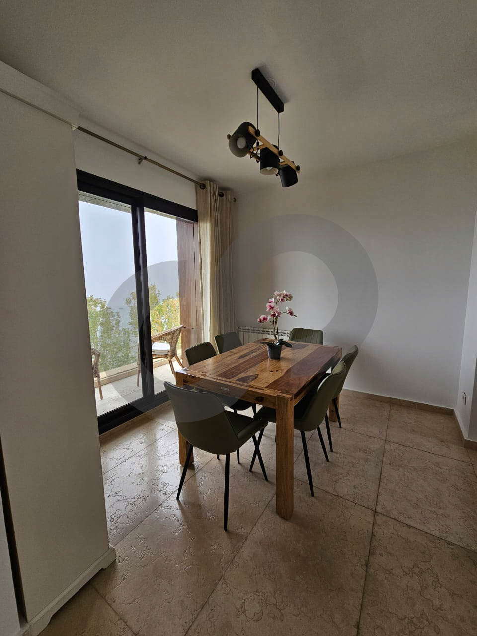 Open view, gated, keserouan, faqra — الصورة 2