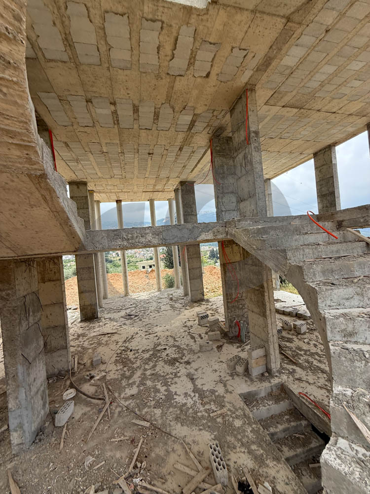 Under construction ,Cozy sitting room ,An open space terrace,kfarhabo Danniyeh — photo 2