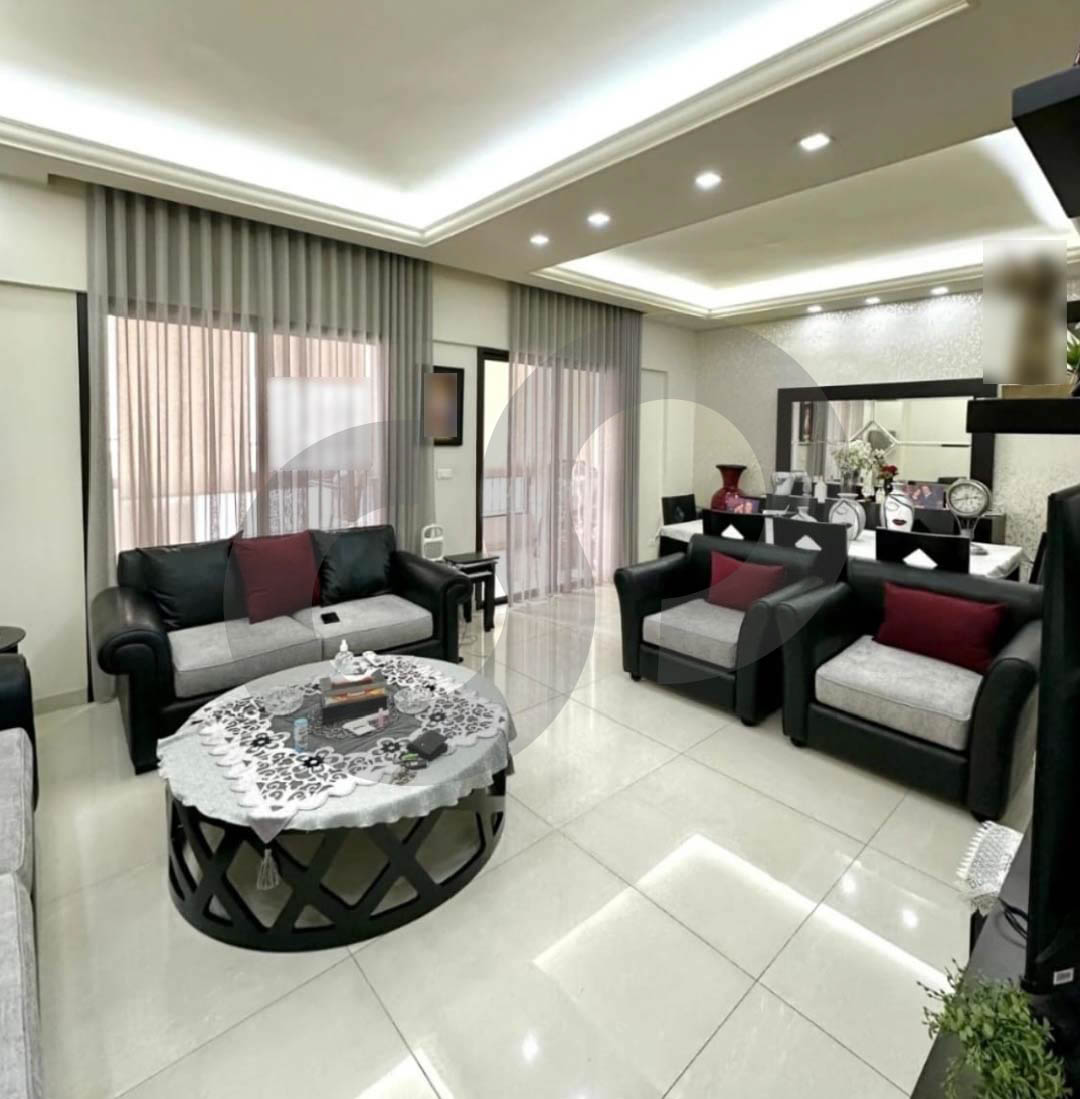 Fully Decorated, prime location, Ain El Remmaneh — الصورة 2