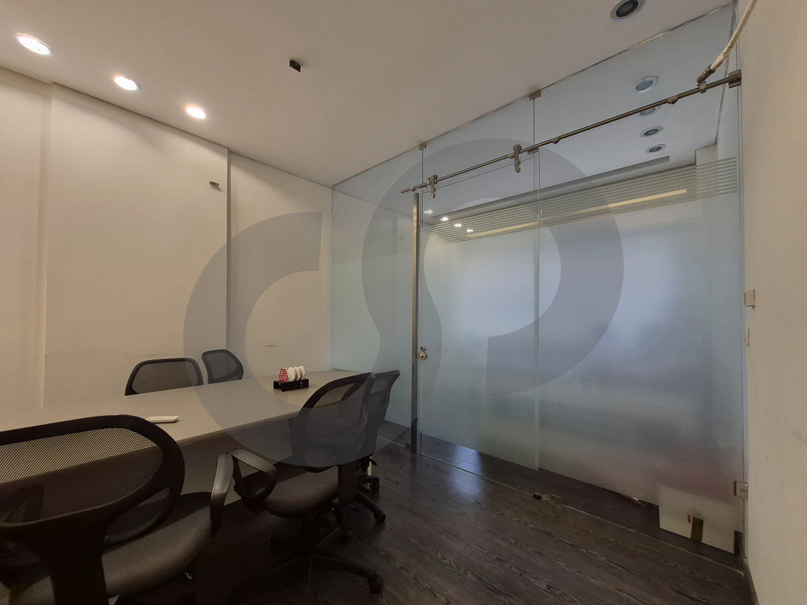 prime location, Very Known Commercial Building, metn, antelias — الصورة 2