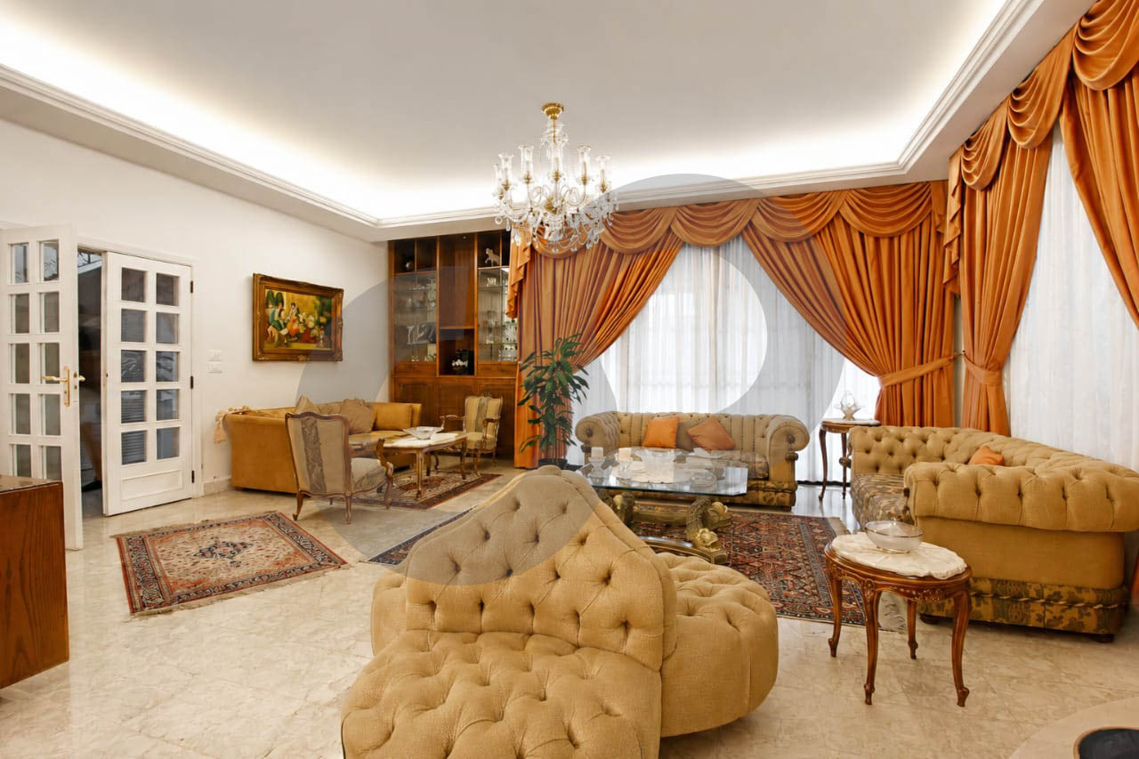 Well-Maintained Villa, Expansive Garden & Greenery, metn, Monteverde — الصورة 3