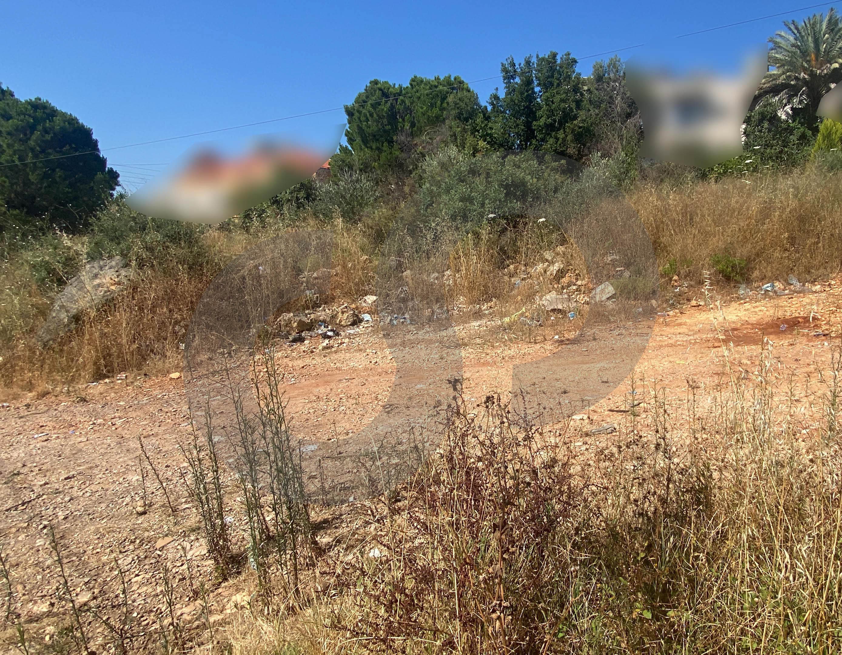 busy area, flat, road access, koura, btouratij — الصورة 2