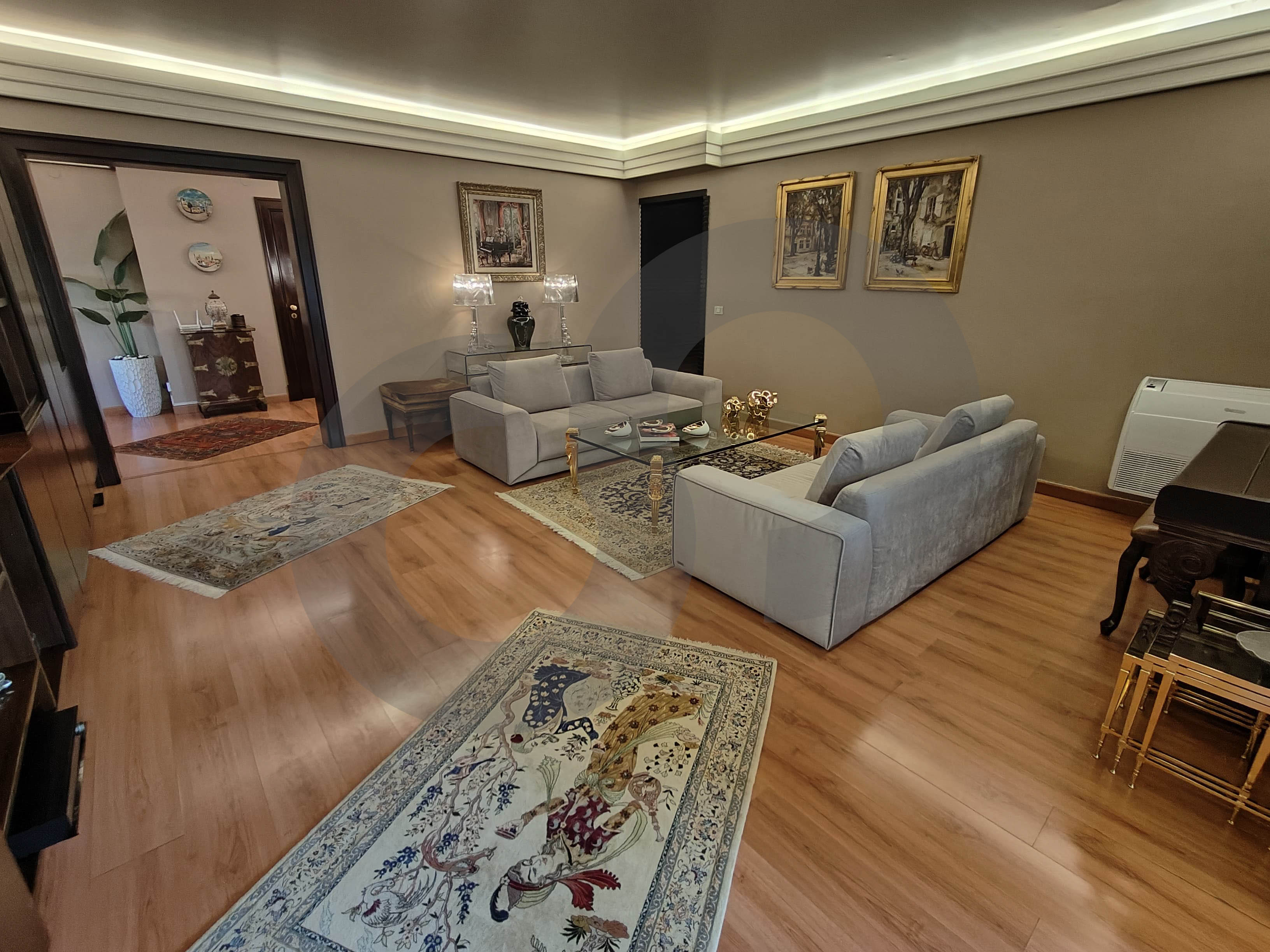 Exclusive, prime location, Spacious , High Floor, beirut, Clemenceau — الصورة 2