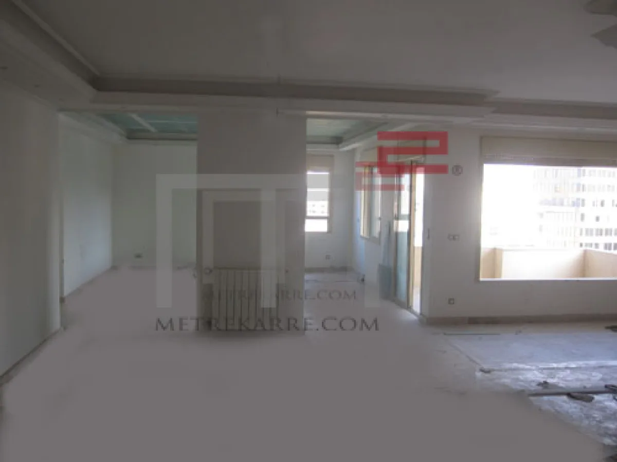 Duplex for Sale in Clemenceau — الصورة 4