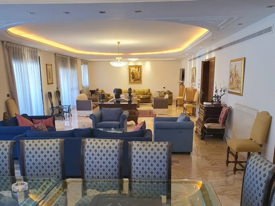 Duplex for Sale in Ramlet El Bayda, Beirut, Lebanon — الصورة 2