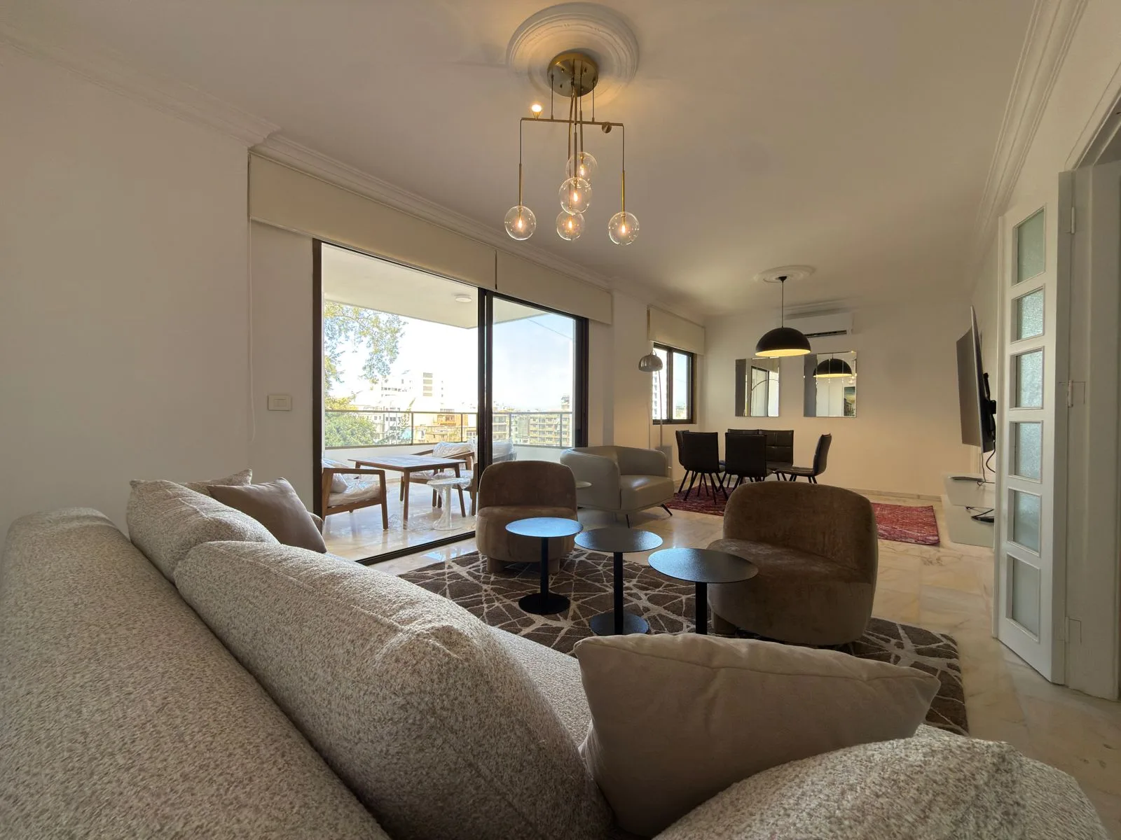 Apartment for rent in Fassouh, Achrafieh, Lebanon — الصورة 5
