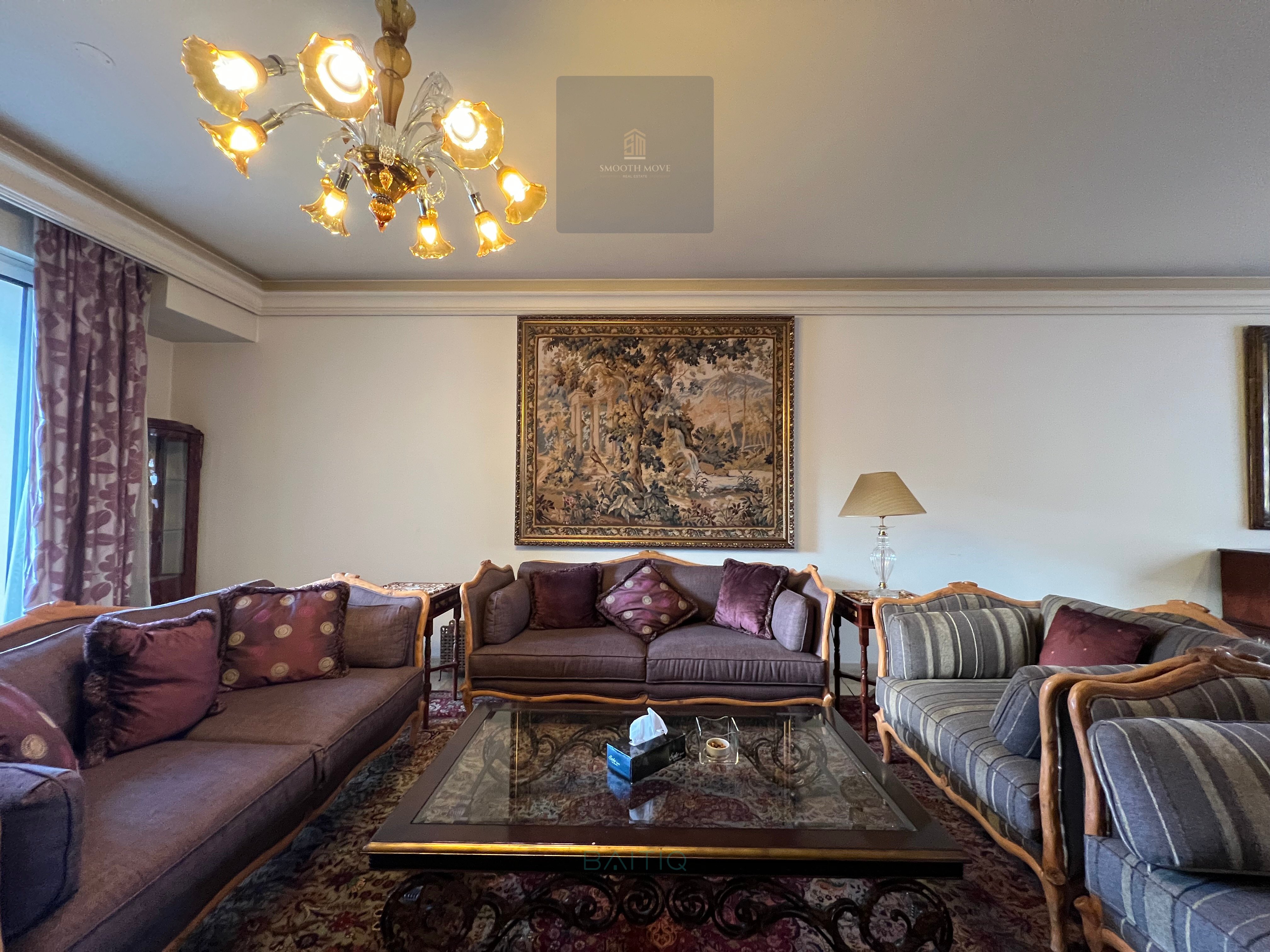 Spacious Classical Three Bedroom Apartment for sale in Saifi Village — الصورة 7