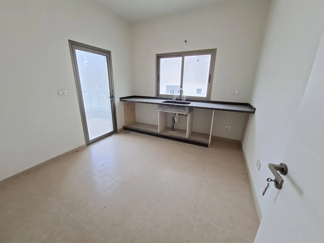 Apartment for Sale in Blat — الصورة 4