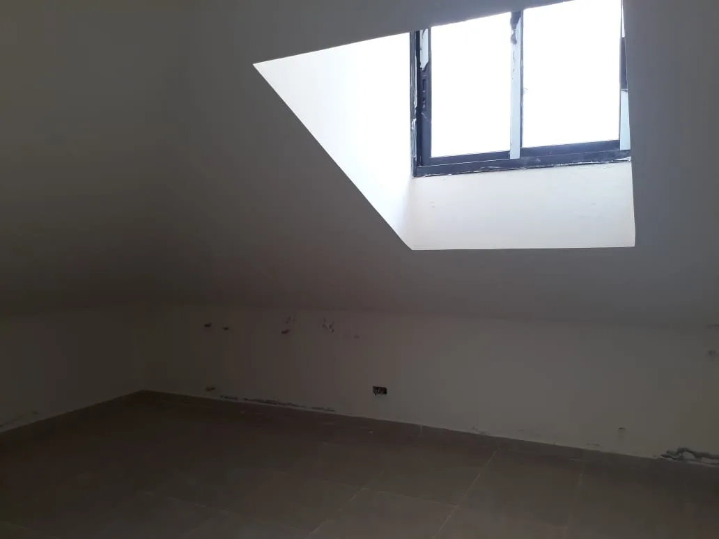 Duplex for Sale in Baabdat, Lebanon — الصورة 2