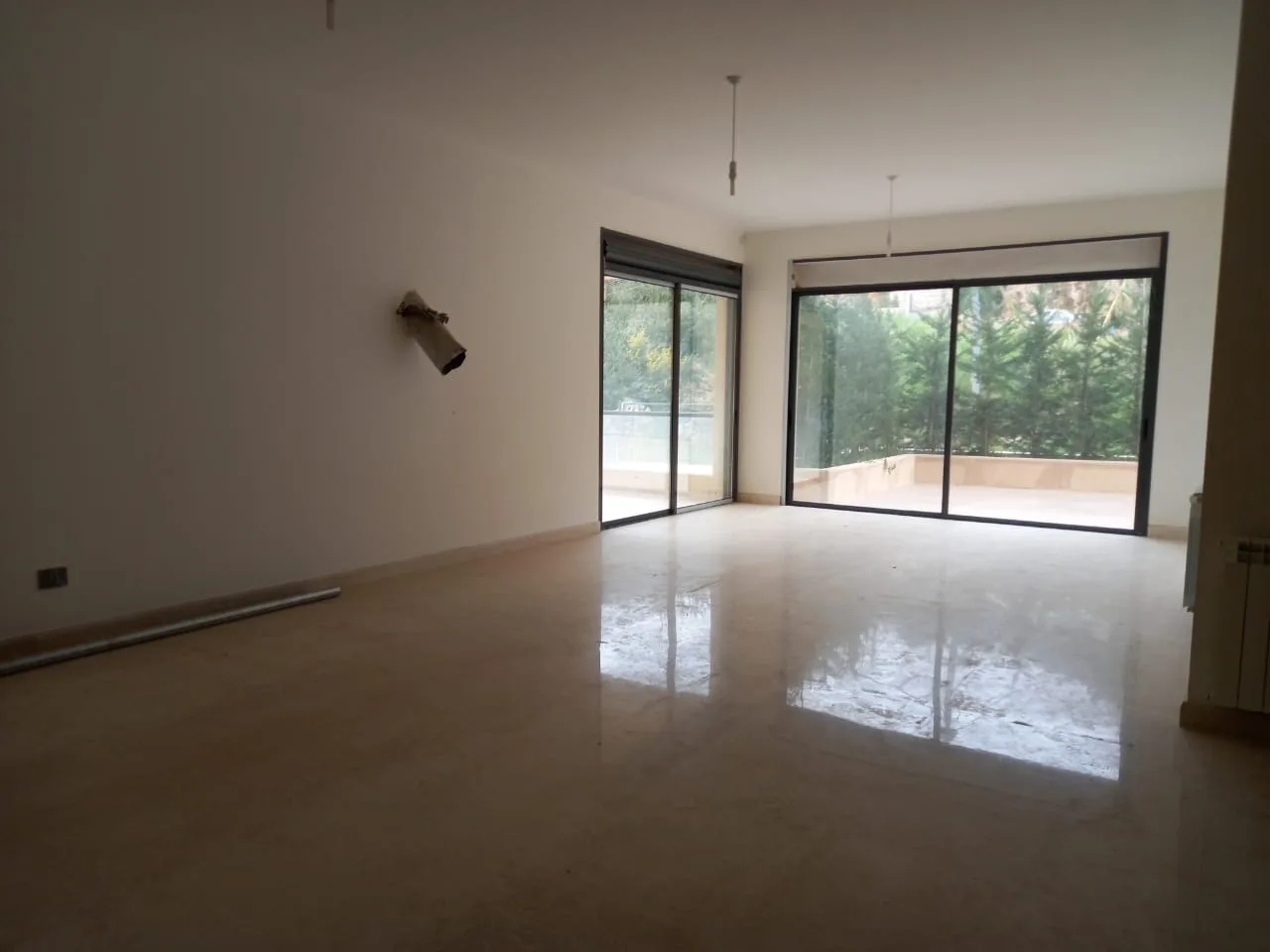 Apartment for Sale in Ballouneh