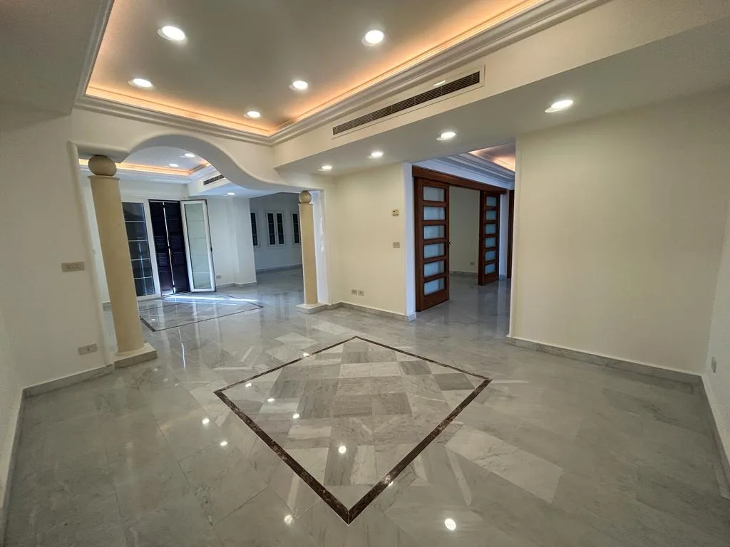 Apartment for Rent in Zokak el Blat, Beirut — الصورة 1
