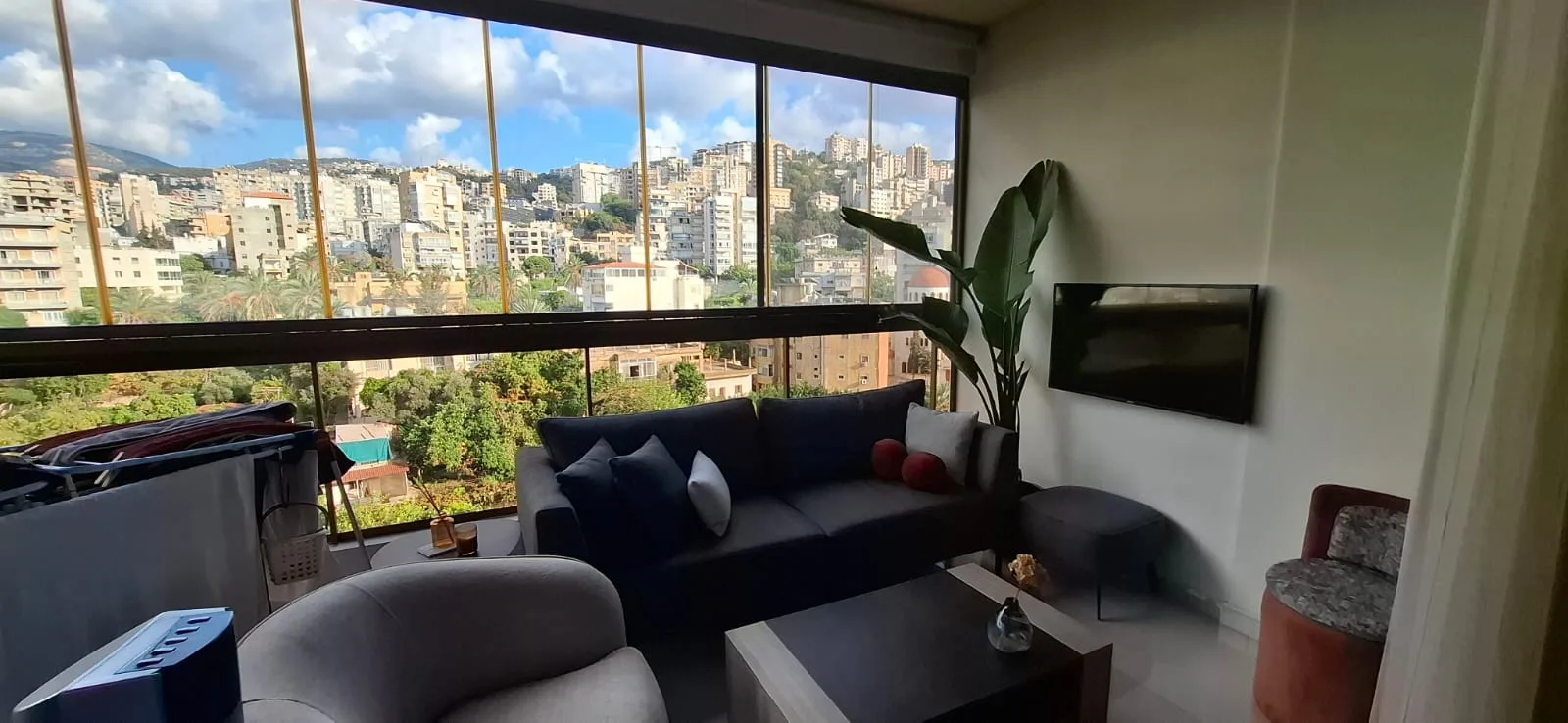 Apartment for Sale in Antelias, Lebanon — الصورة 2