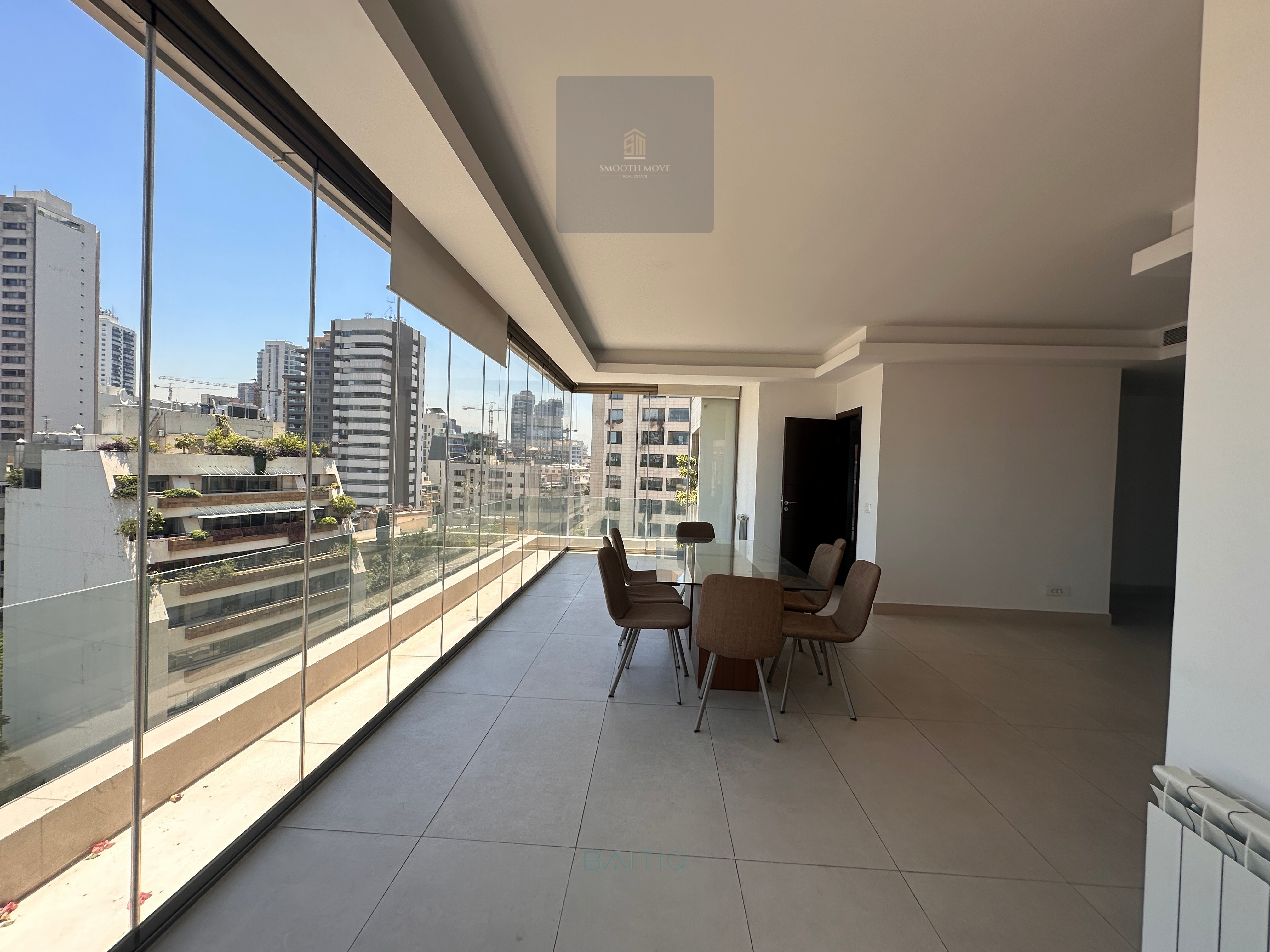 Seaview Apartment with Outdoor Terrace for Rent in Tabaris, Beirut — الصورة 14