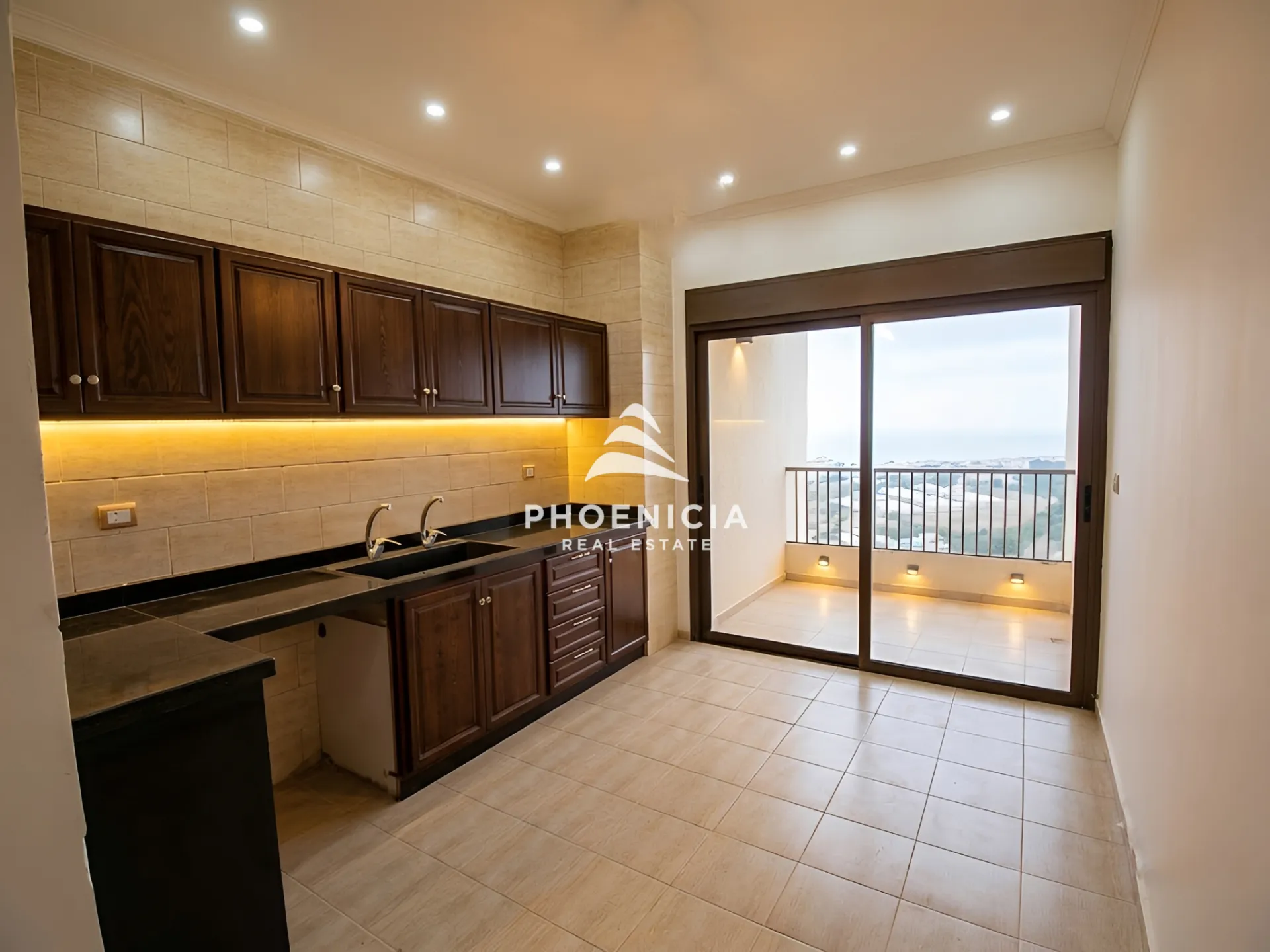 Apartment for sale in Kfar Mashoun, Jbeil, Lebanon — الصورة 4