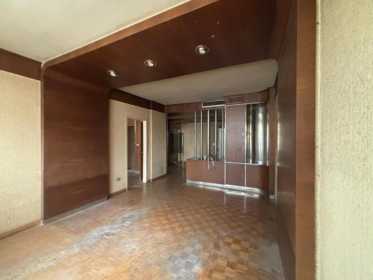 Office for rent in Badaro — الصورة 2
