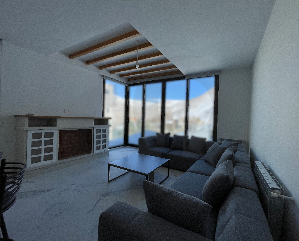 Underground parking/Elevator/Kfardebian - /# — الصورة 2