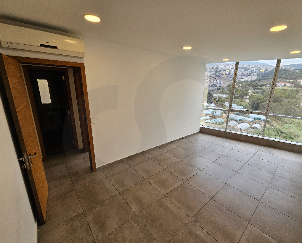 Prime and strategic location , Metn, Jdaide — photo 2