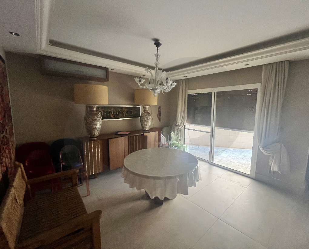 Prime location/Fully furnished/Terrace/Beirut/Koraytem — الصورة 2