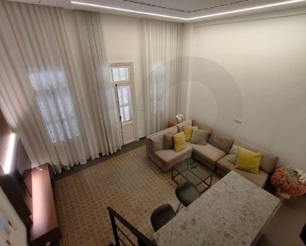 Fully Furnished/Renovated/Ground Floor/Beirut/Ain Al Mraiseh — الصورة 2